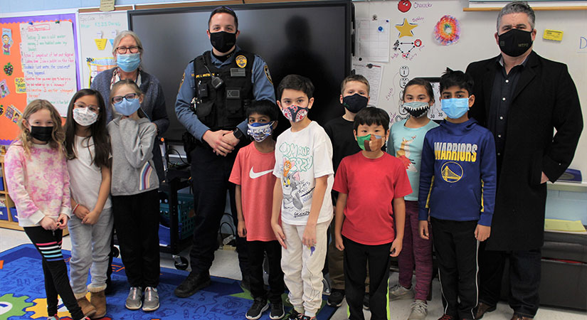 Students with the Warren Police