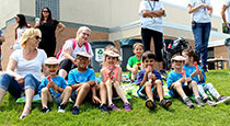 Pre-K students eating ice popsicles