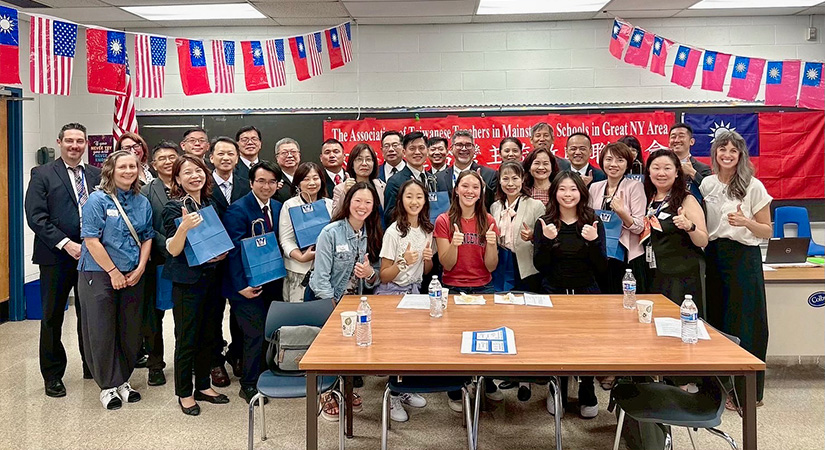 Students and teachers together.